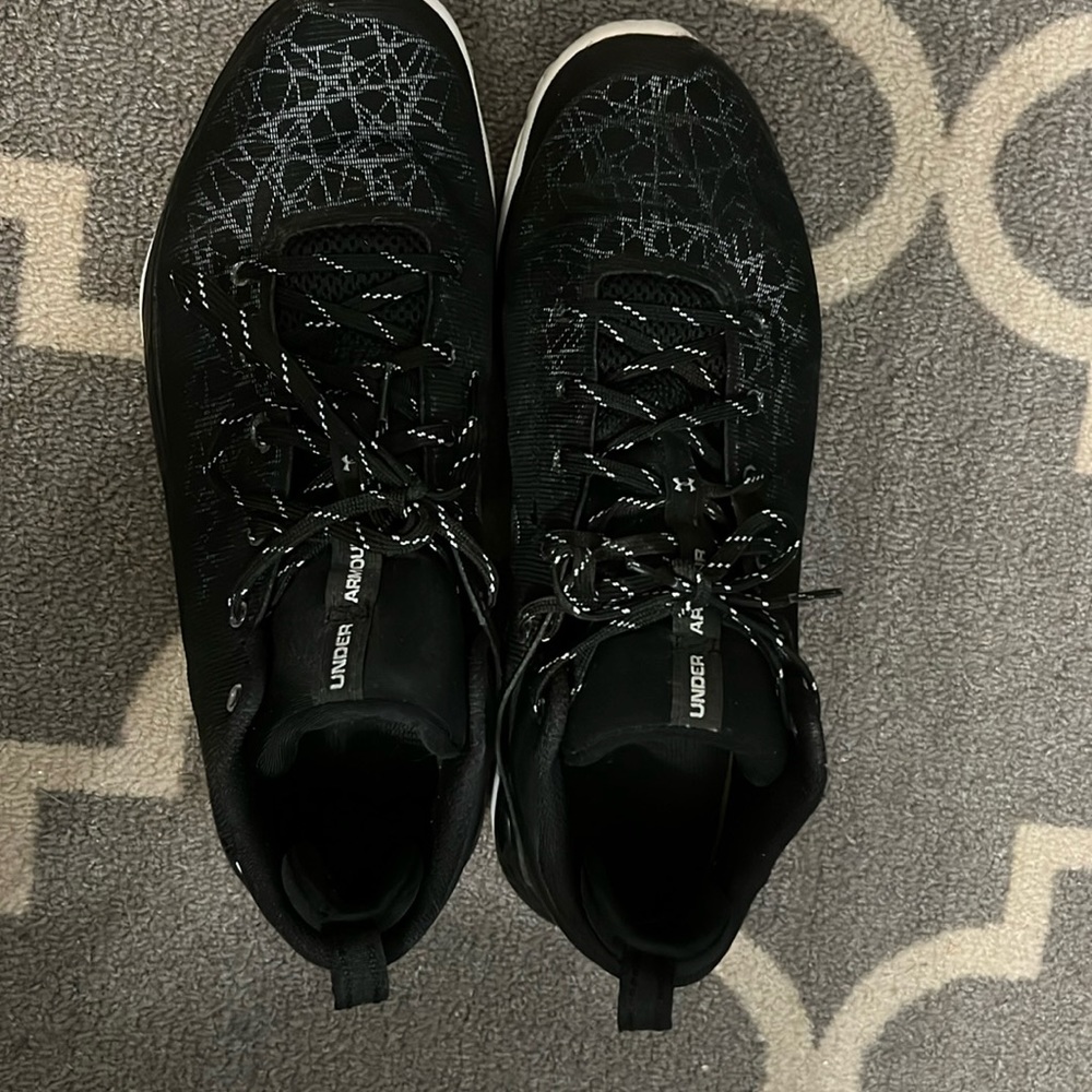 Under Armour Men Sneakers - 12